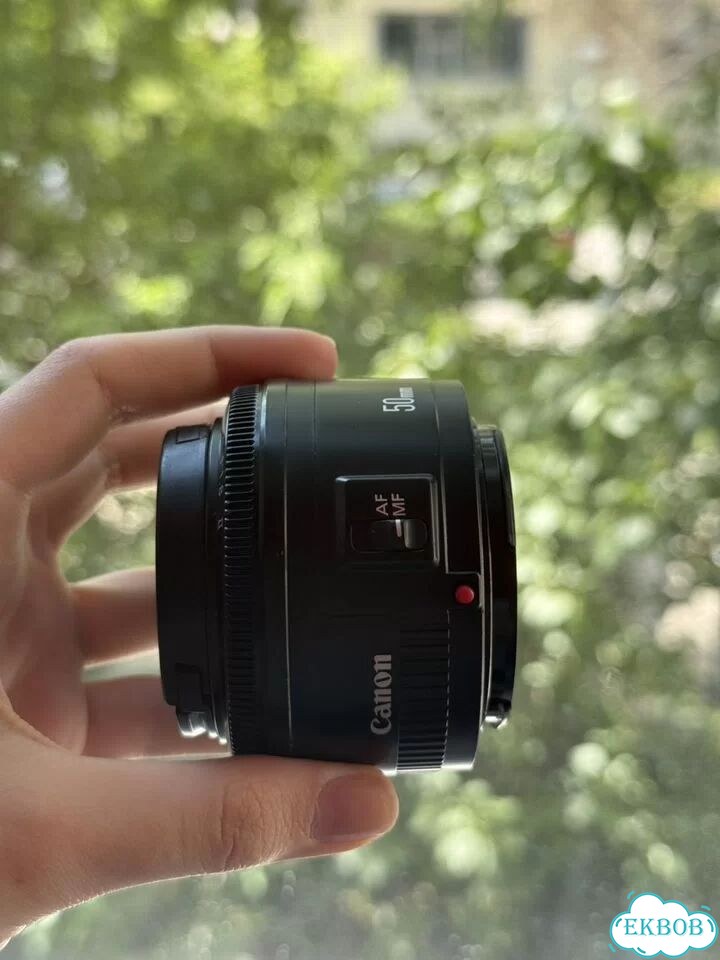 Объектив Canon 50mm 1.8 II фото 1