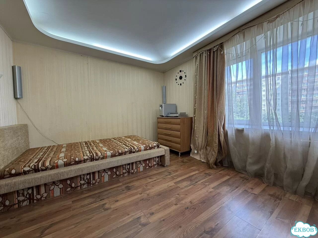 2-к. квартира, 58 м², 4/10 эт. фото 1