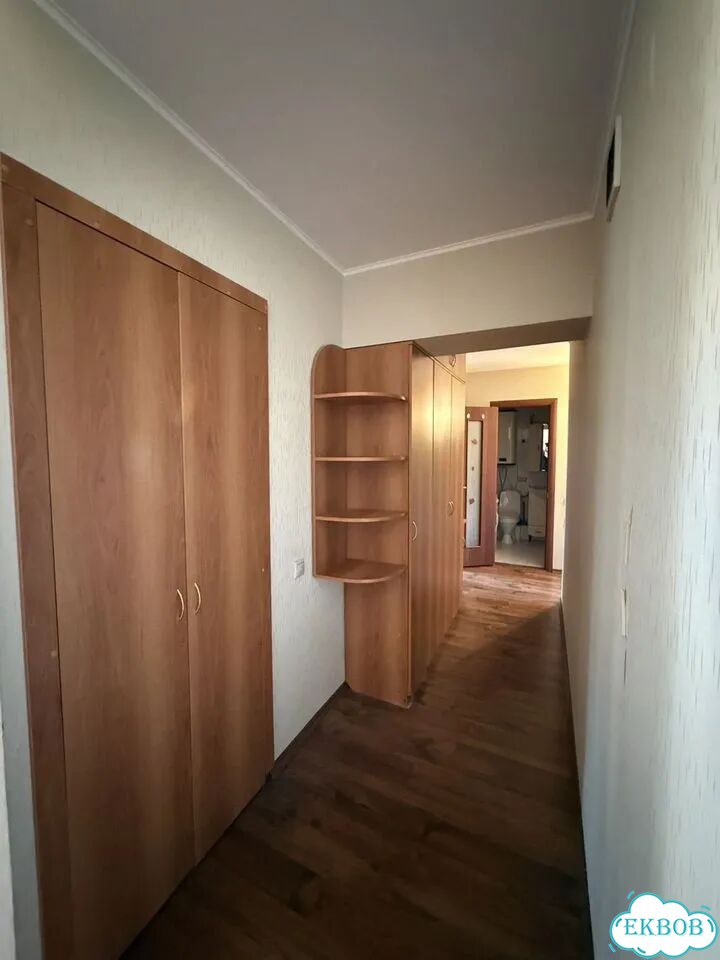 2-к. квартира, 58 м², 4/10 эт. фото 10
