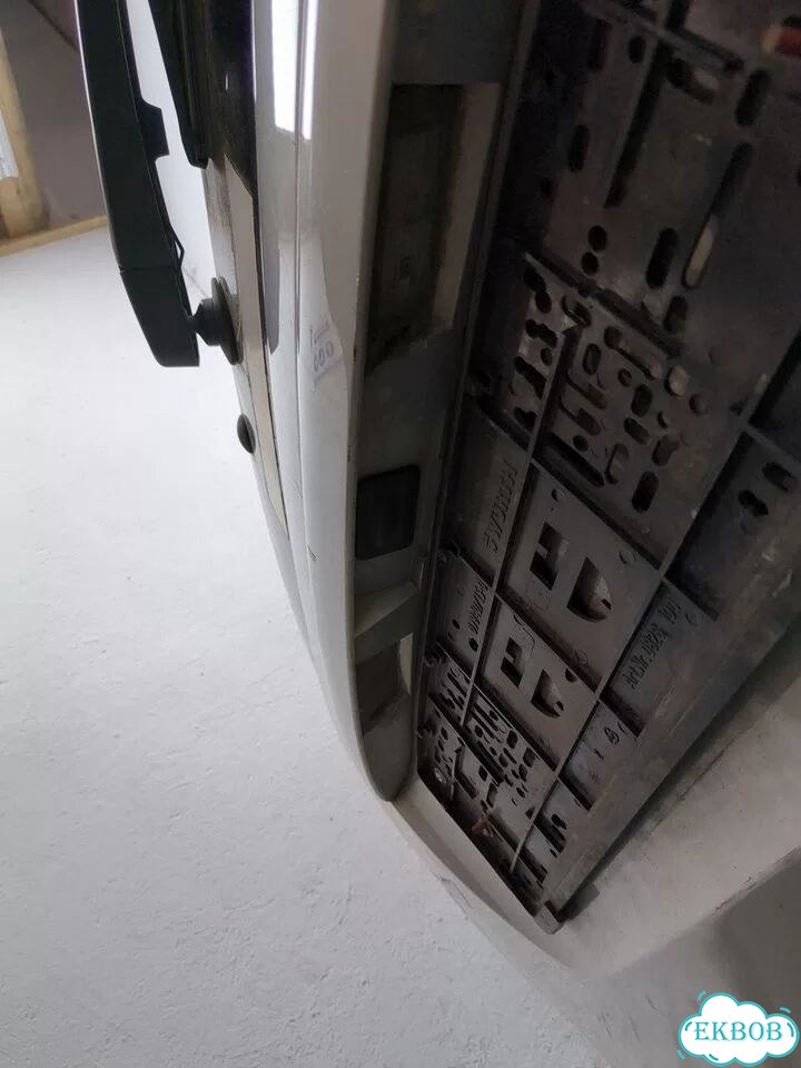 Крышка багажника Renault Scenic фото 7