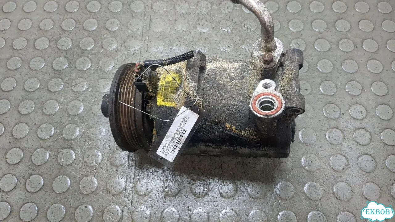 Компрессор кондиционера Ford Focus 2 фото 1