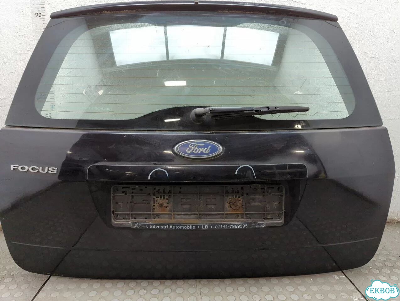 Крышка багажника Ford Focus 2 фото 2