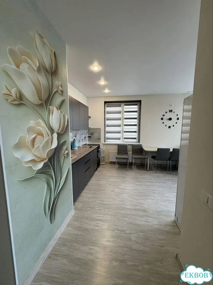 3-к. квартира, 58 м², 3/32 эт. фото 3