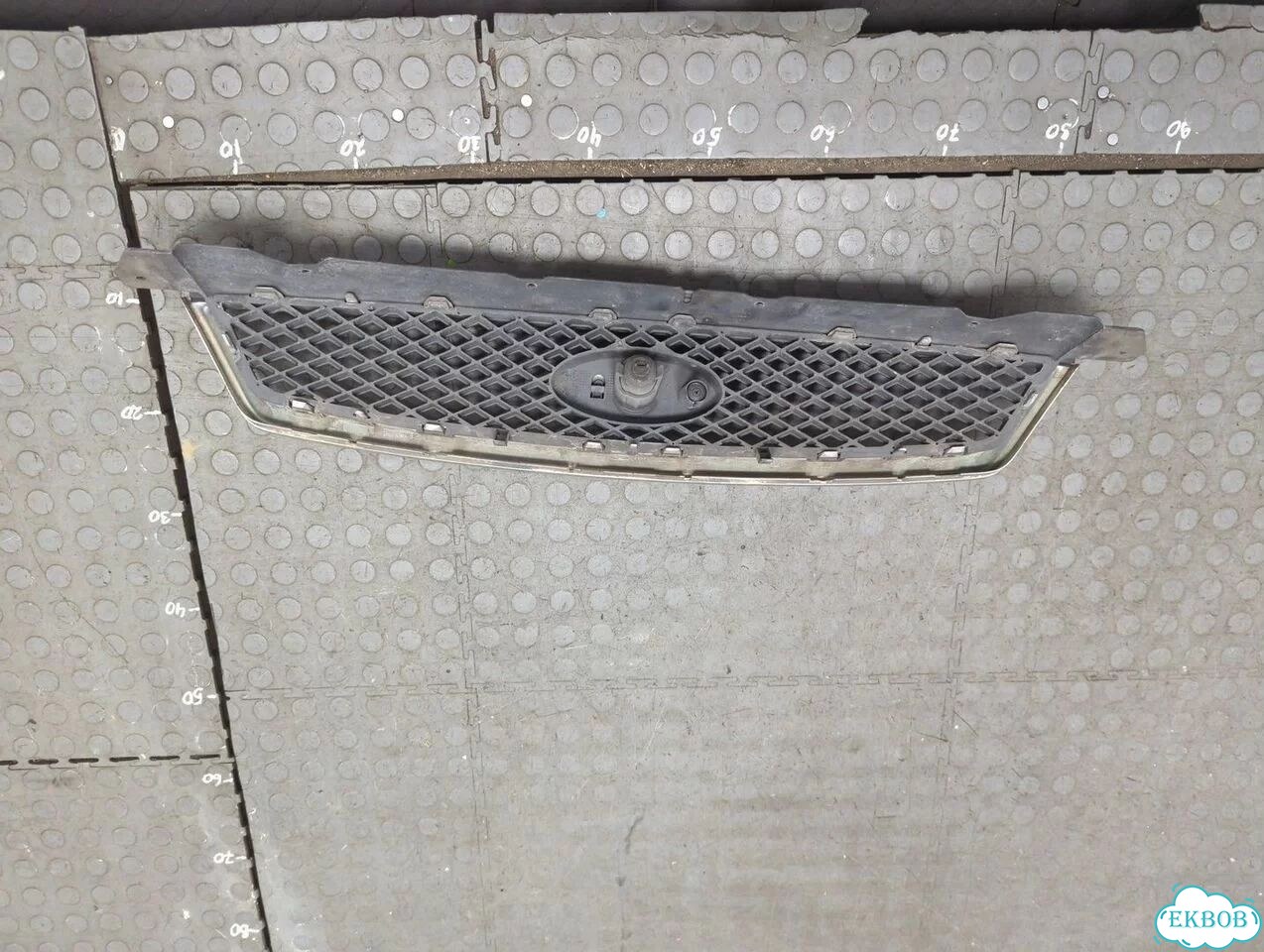 Решетка радиатора Ford Focus 2 фото 2