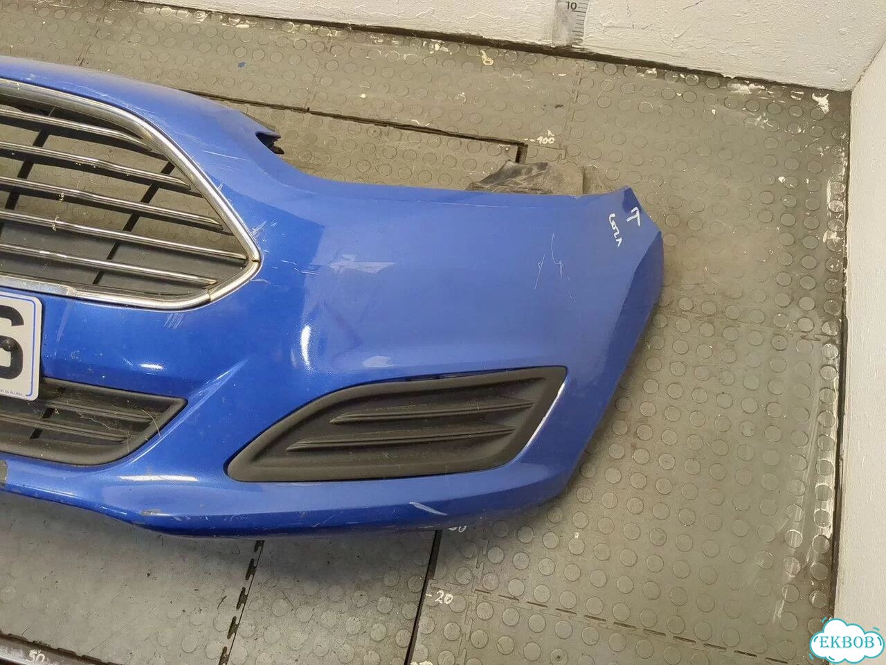 Бампер передний Ford Fiesta фото 7