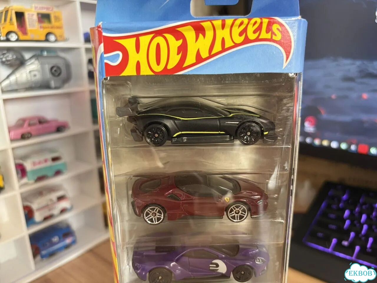Hot Wheels Motor Show 5-Pack фото 5