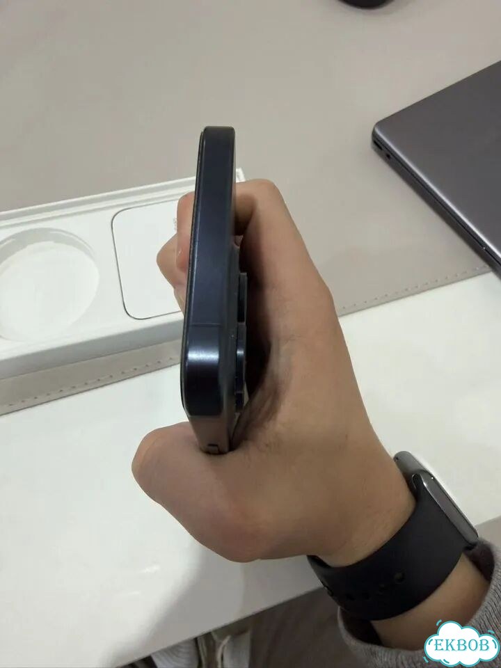 iPhone 15 Pro Max, 512 ГБ, SIM + eSIM фото 6