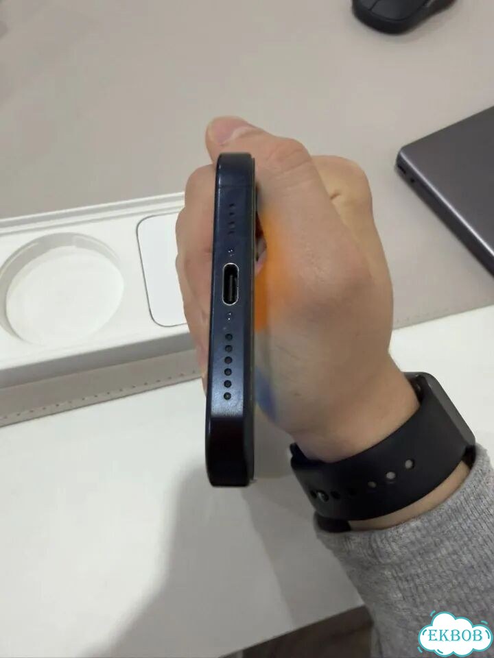 iPhone 15 Pro Max, 512 ГБ, SIM + eSIM фото 8