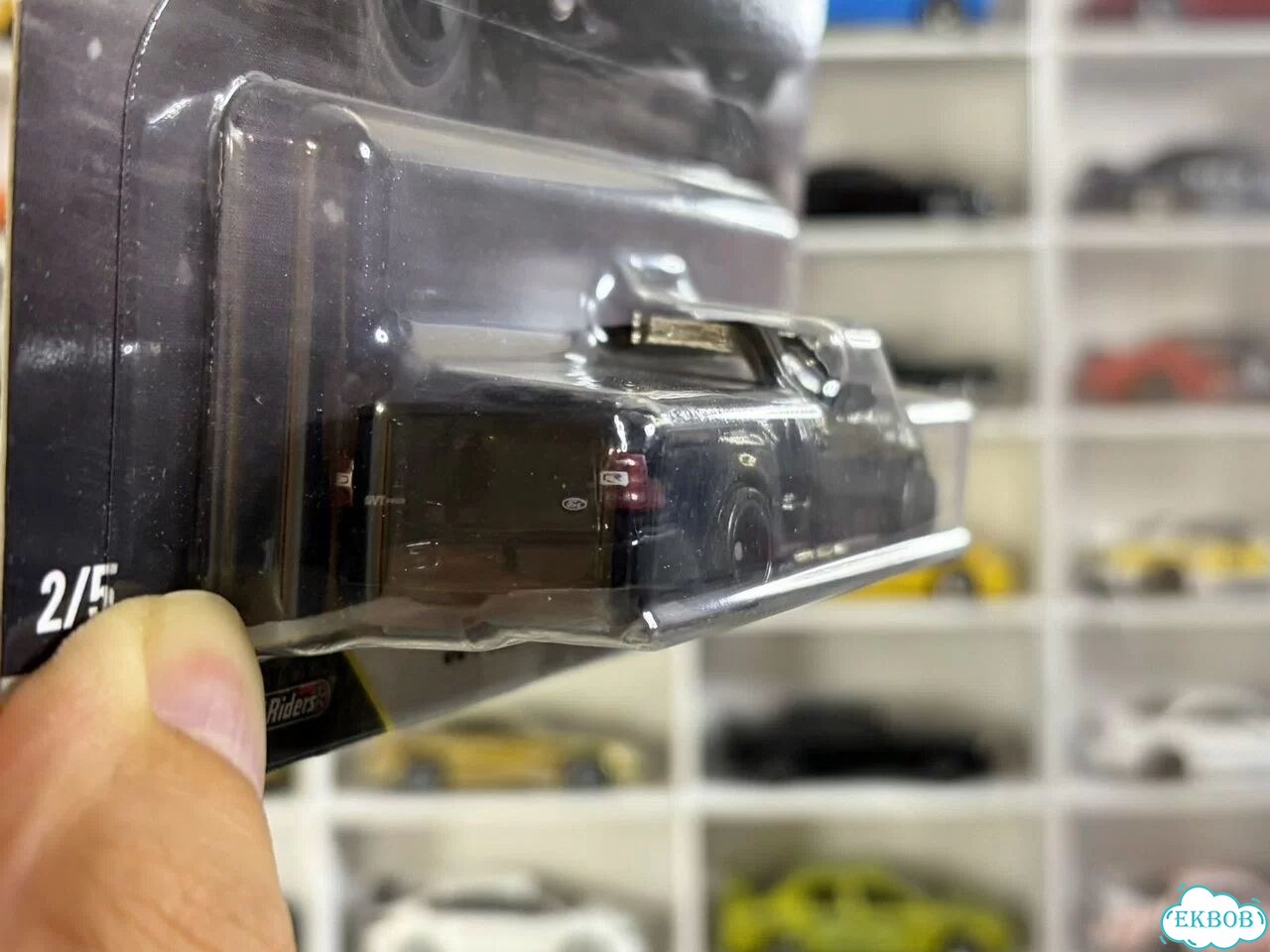 Hot Wheels Premium 1999 Ford F-150 SVT Lightning фото 3