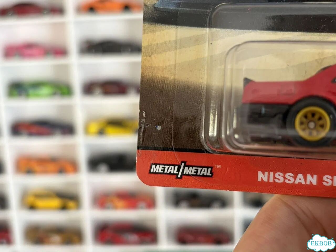 Hot Wheels Premium Nissan Skyline RS (KDR30) фото 2