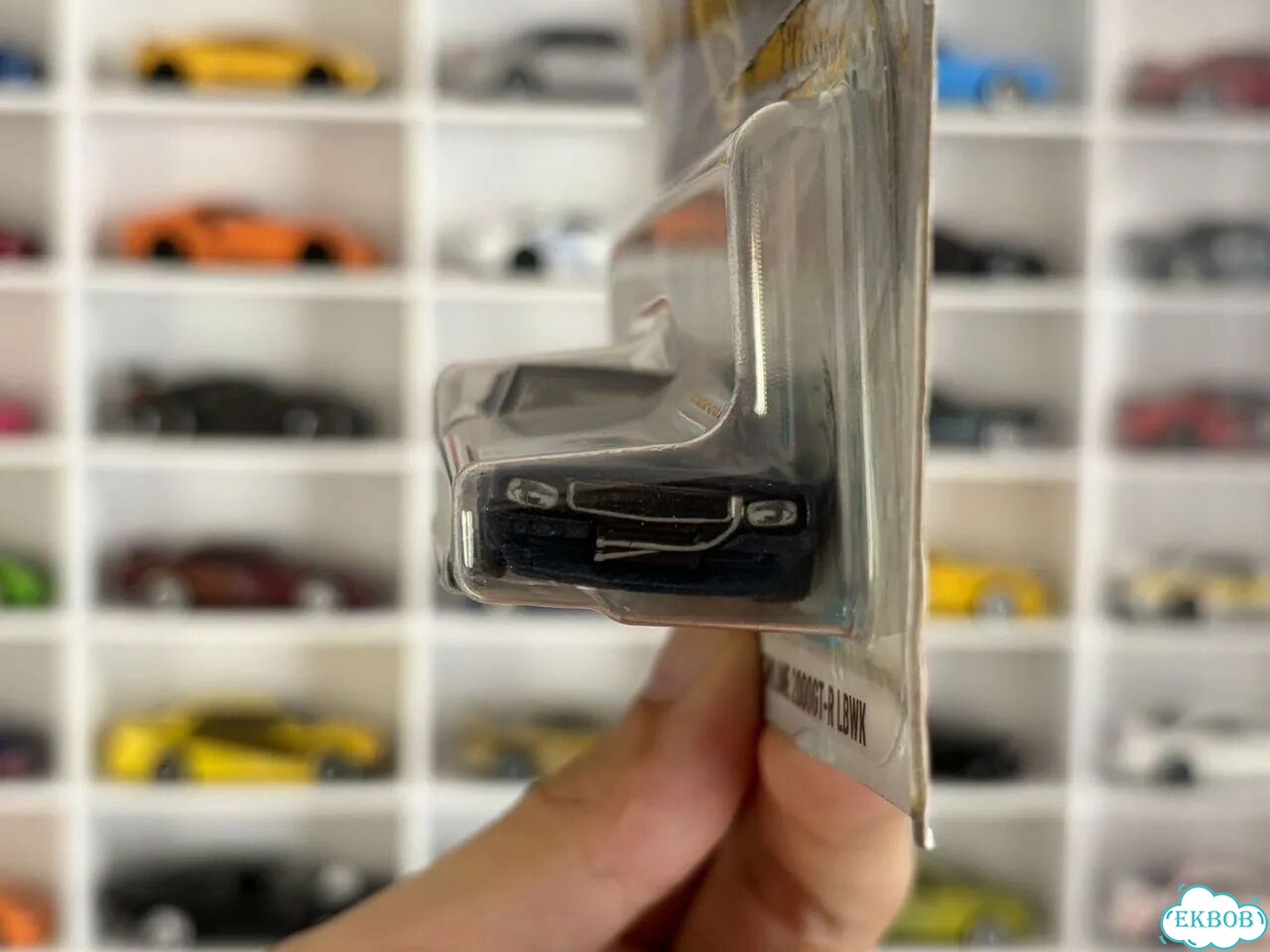 Hot Wheels Premium Nissan Skyline 2000GT-R lbwk фото 7