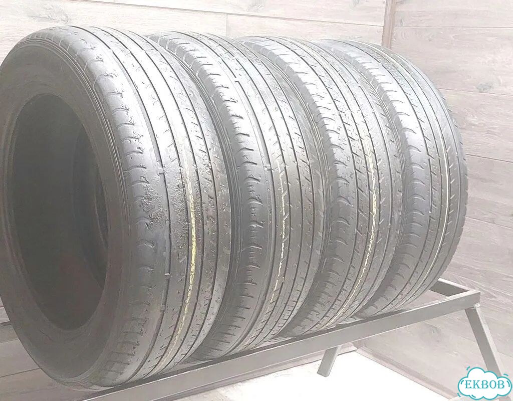 Dunlop Grandtrek ST30 225/60 R18 100R фото 1