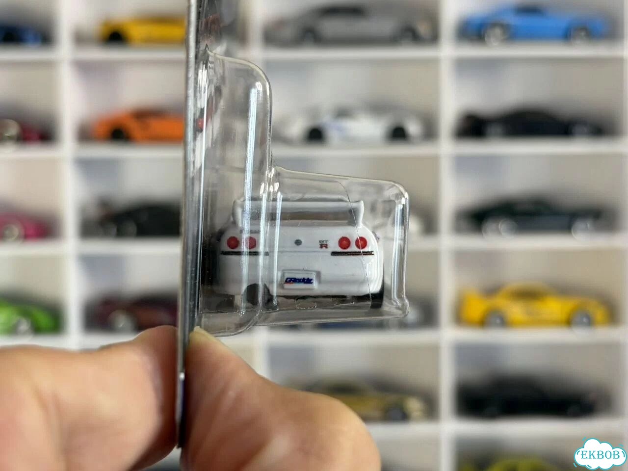 Hot Wheels Premium Nissan Skyline GT-R (R33) фото 2