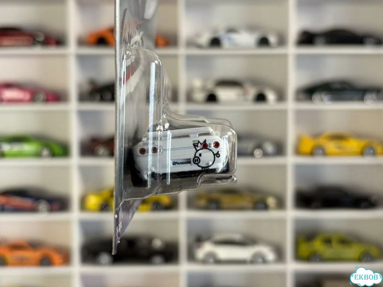 Hot Wheels Premium Nissan Skyline (R32) Pandem фото 2