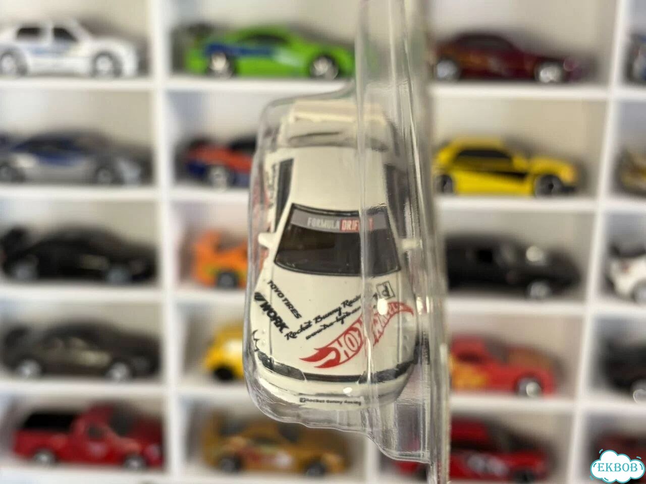 Hot Wheels Premium Nissan Skyline (R32) Pandem фото 8