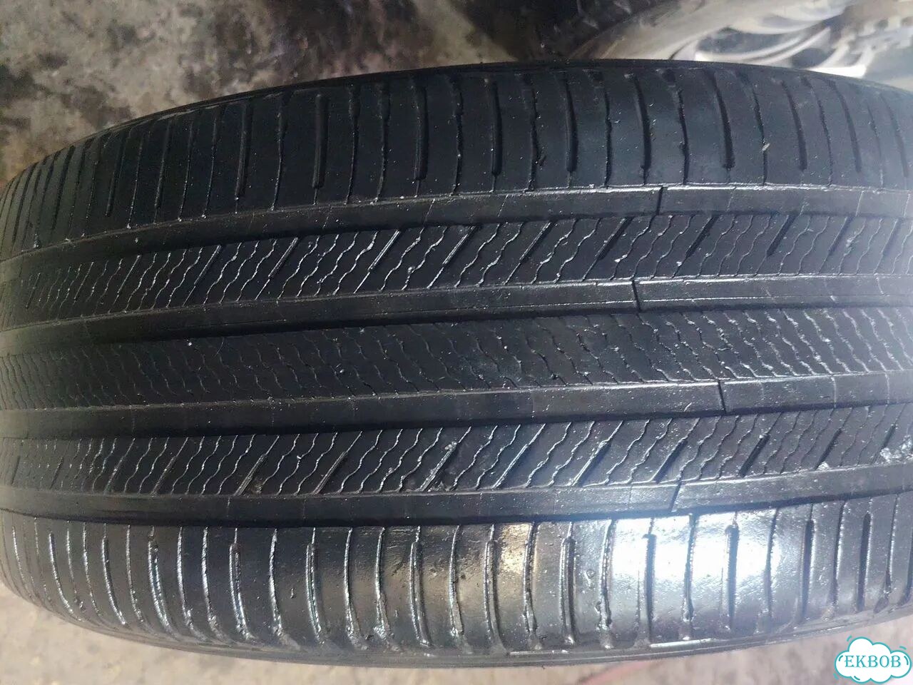 Michelin Premier LTX 235/45 R19 фото 1