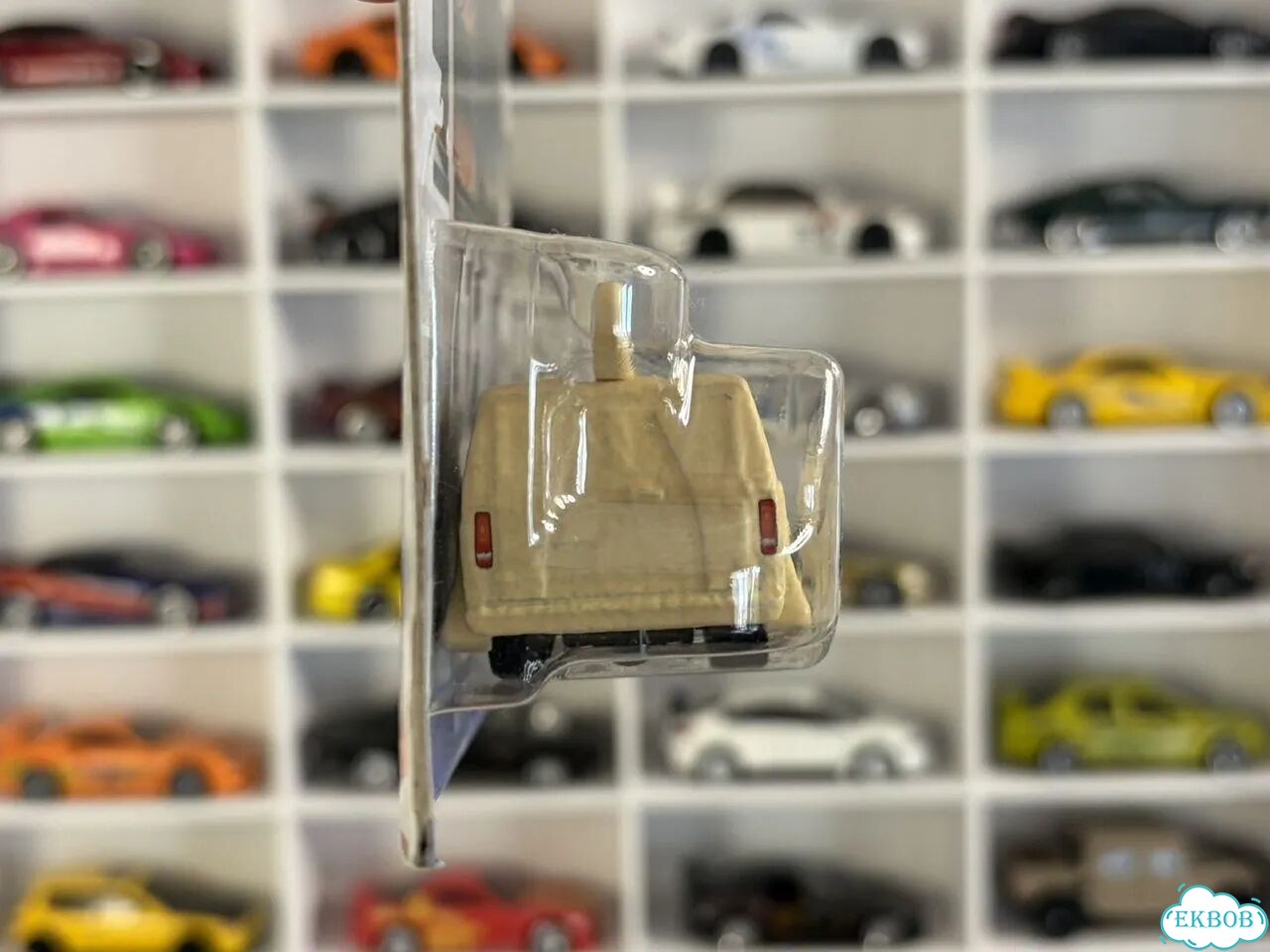 Hot Wheels Premium Mutt Cutts Van фото 2