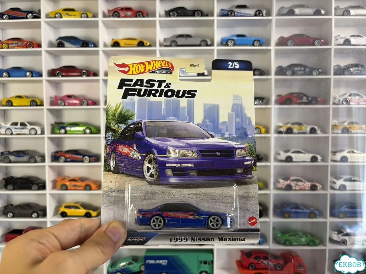 Hot Wheels Premium 1999 Nissan Maxima фото 1