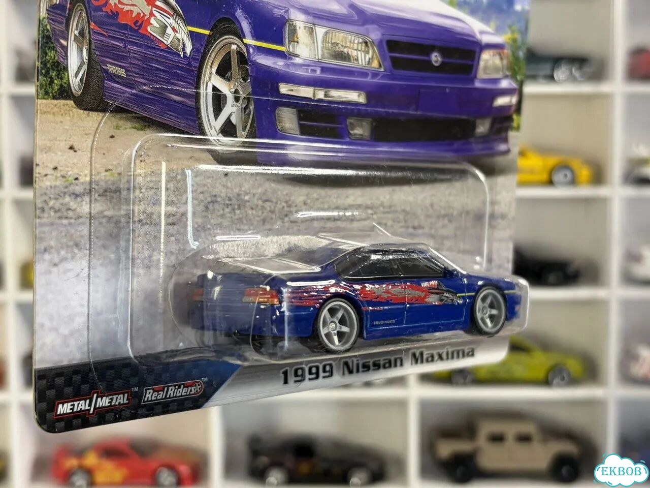 Hot Wheels Premium 1999 Nissan Maxima фото 3