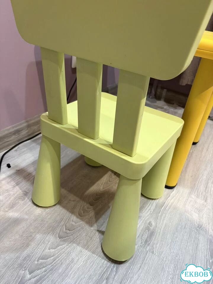 Детский стол и стул IKEA маммут фото 3