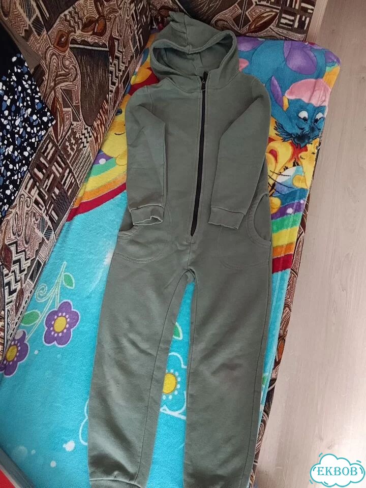 Продам комбинезон спортивный фото 1