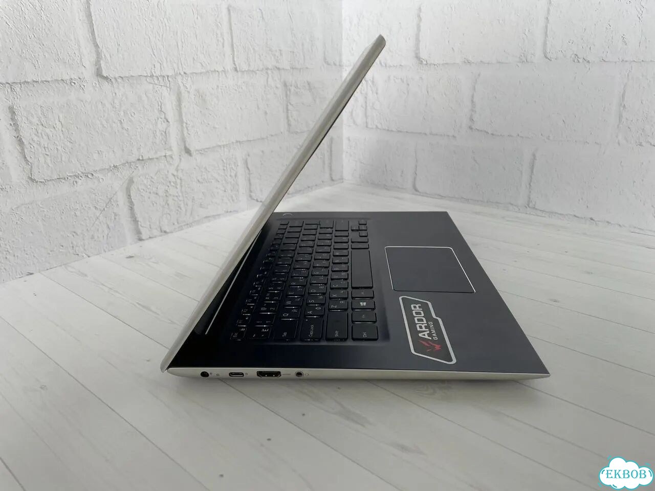 Мощный ноутбук dell i5-8250/8gb/ssd/FullHD фото 7