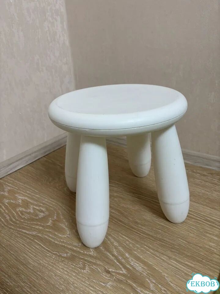 Детский стол и 2 стула IKEA фото 6