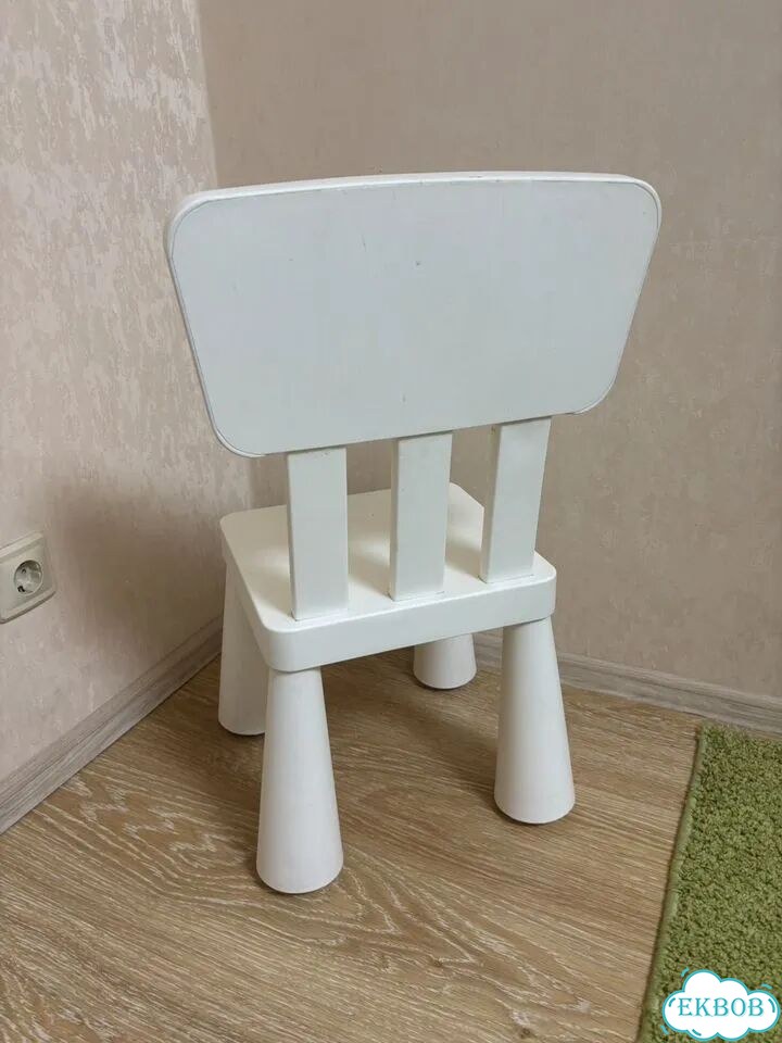 Детский стол и 2 стула IKEA фото 9