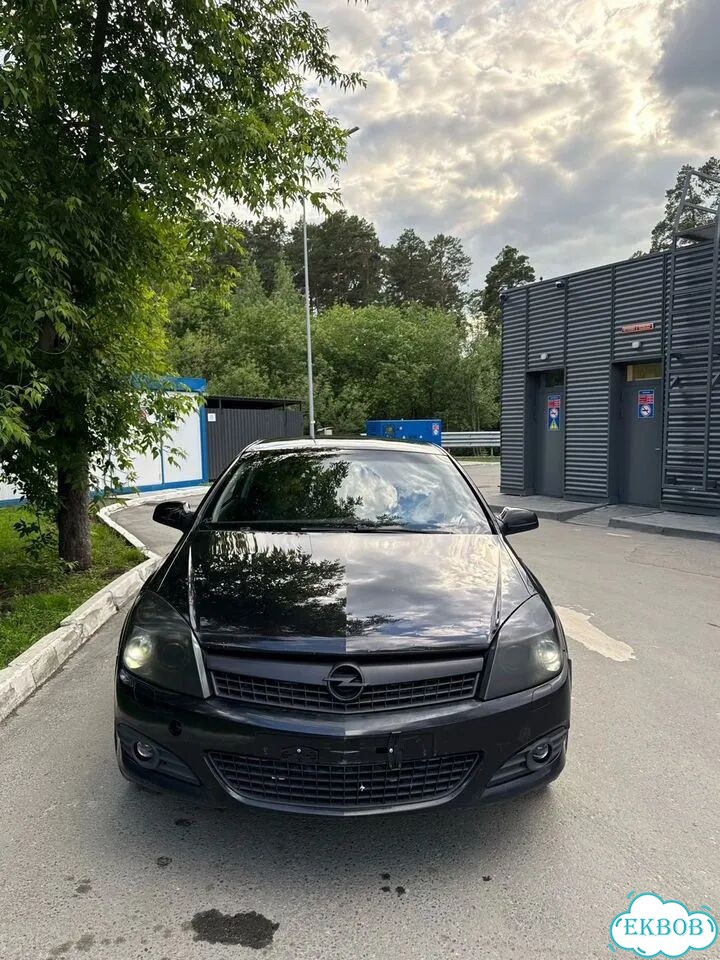 Opel Astra GTC 1.6 MT, 2008, 280 000 км фото 1