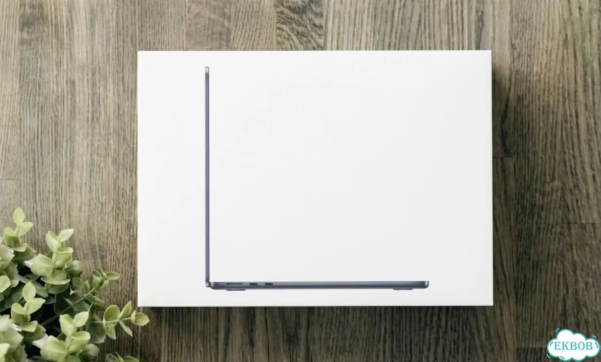 MacBook Air 15 (2026, M5) 16/512 Midnight 10C 10G фото 1