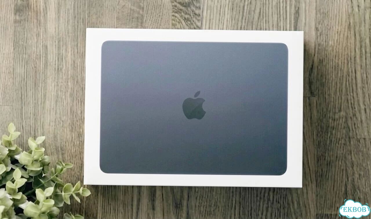MacBook 13 Neo (2026) 8/512 Indigo фото 1