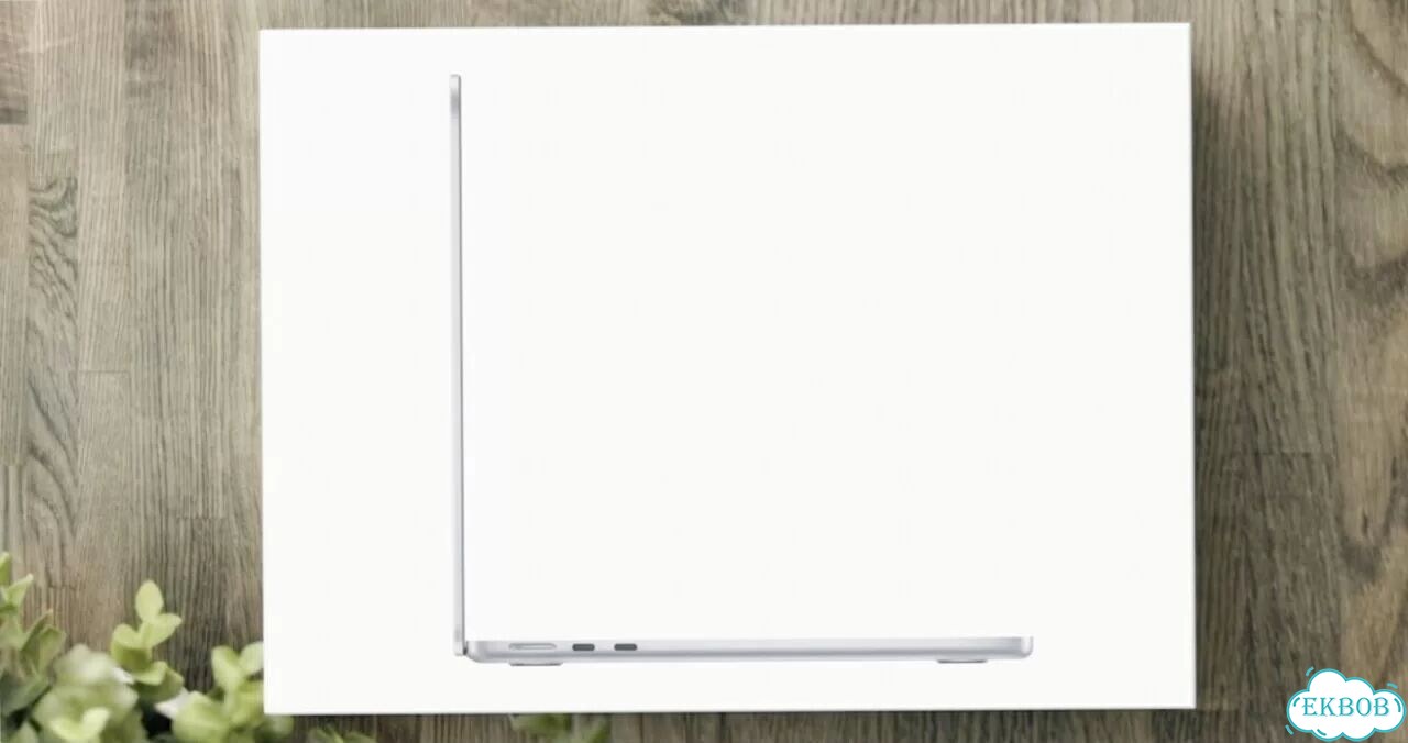 MacBook Air 15 (2025, M4) 16/256 Silver 10C 10G фото 1