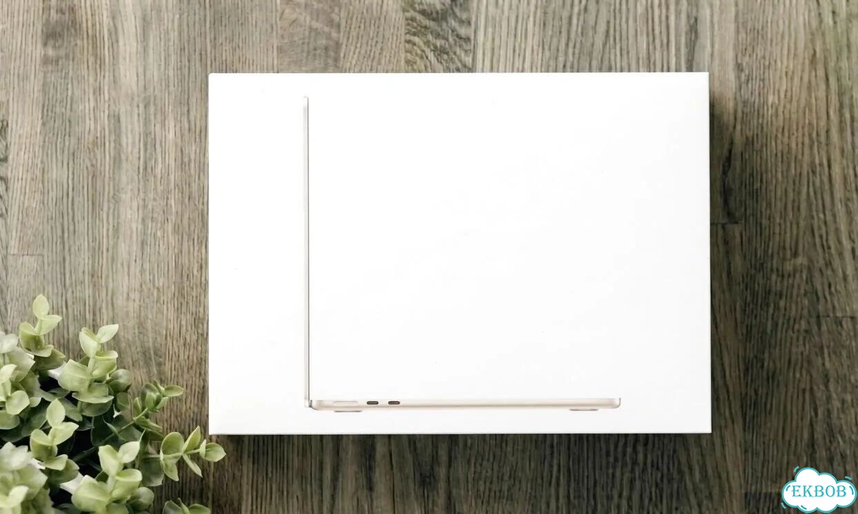 MacBook Air 15 (2025, M4) 16/512 Starlight 10C 10G фото 1