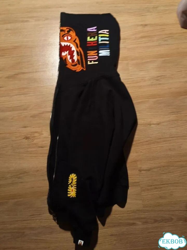 Кофта черная Bape tiger фото 2
