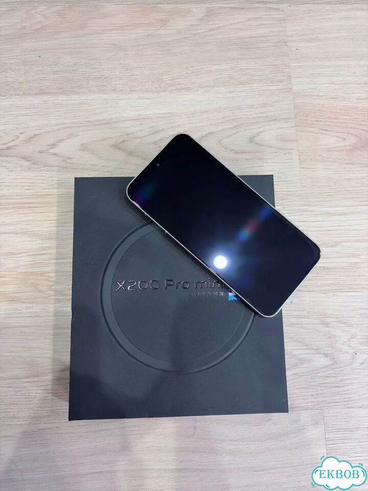 vivo X200 Pro mini, 16/512 ГБ, 1 SIM фото 2