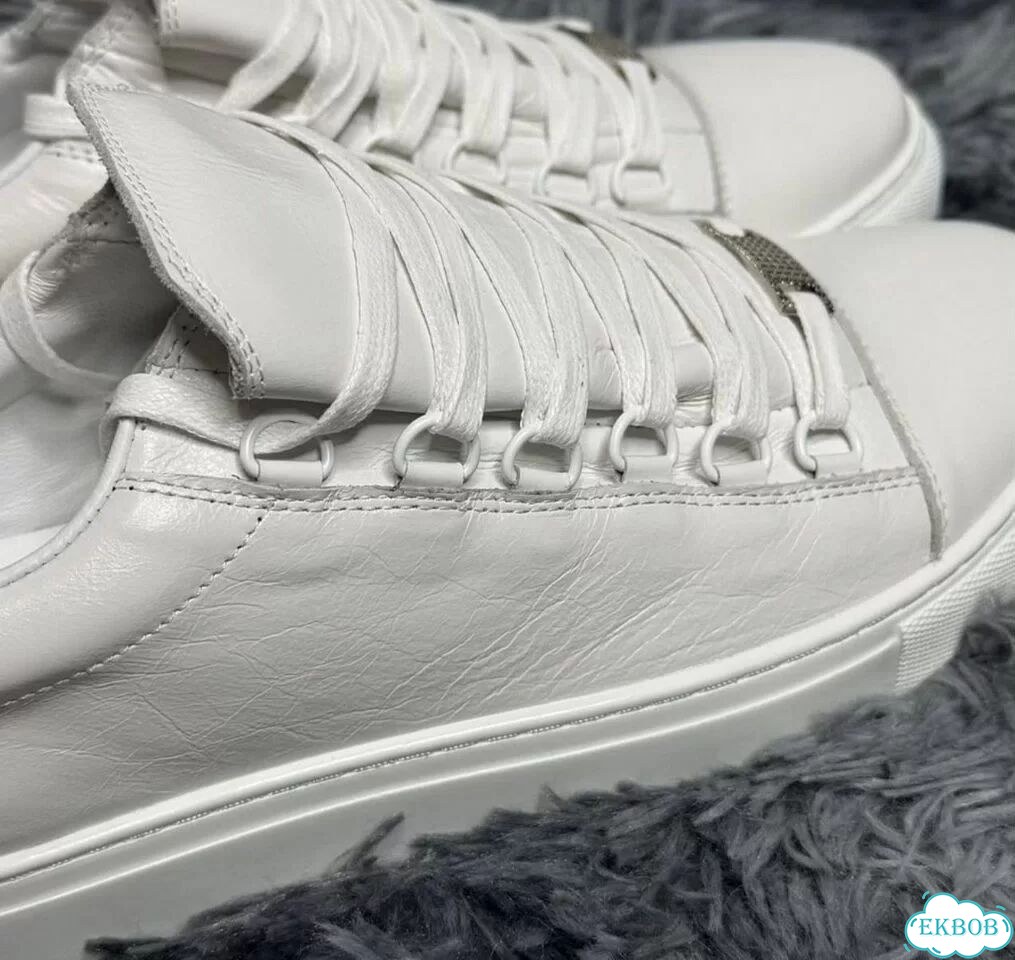Balenciaga Arena Low White фото 8