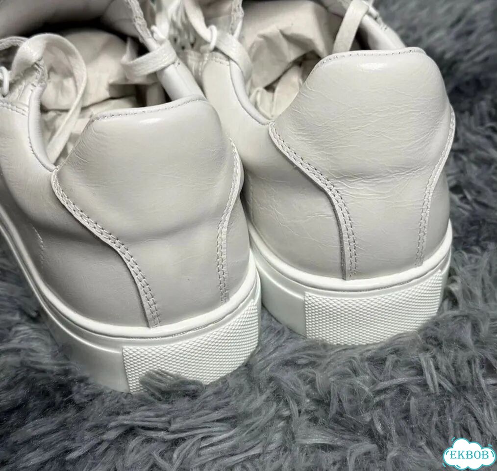Balenciaga Arena Low White фото 9