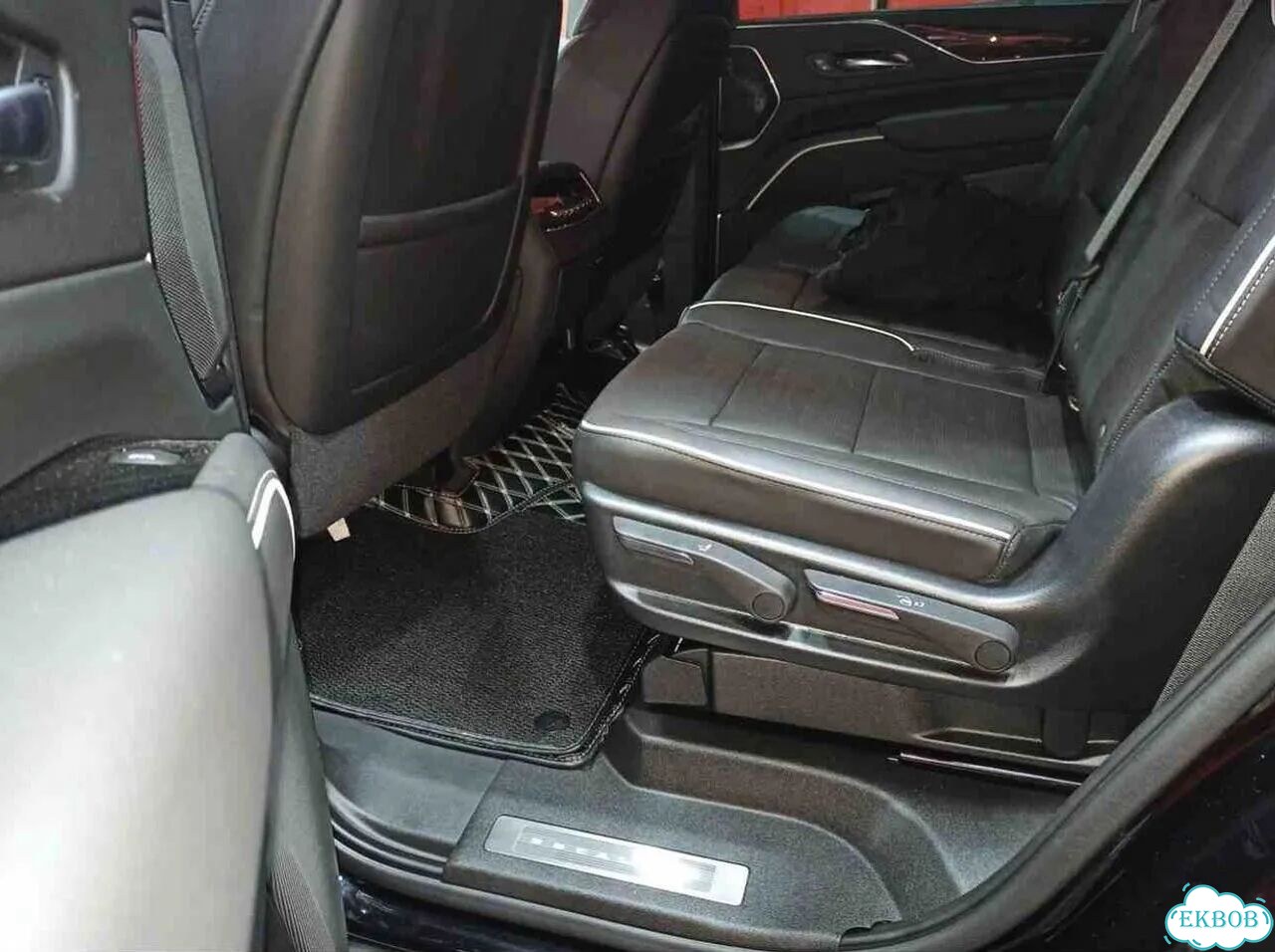 3Д коврики из экокожи cadillac escalade 2021 V фото 3