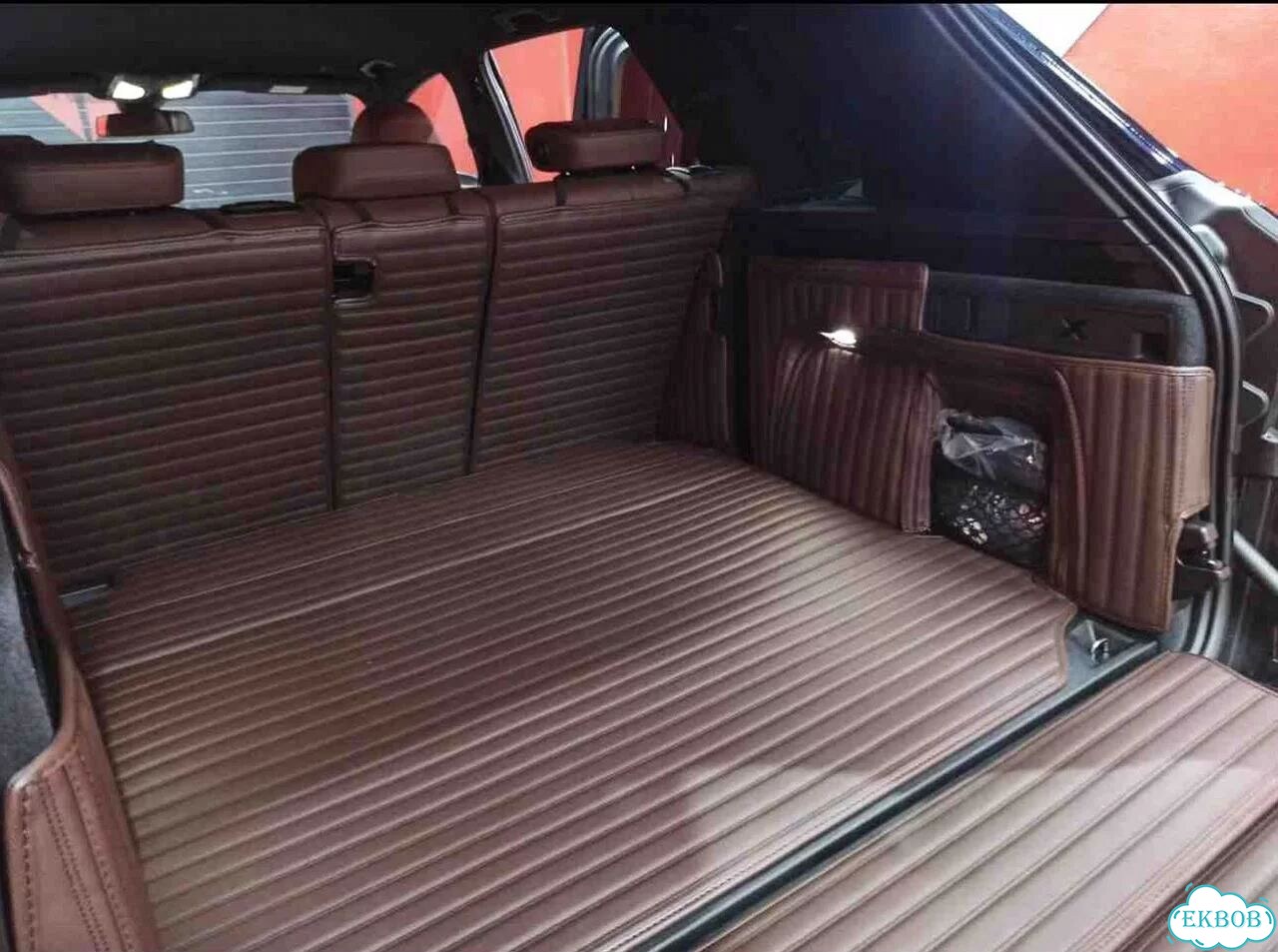 3D коврики в багажник BMW X5M фото 3