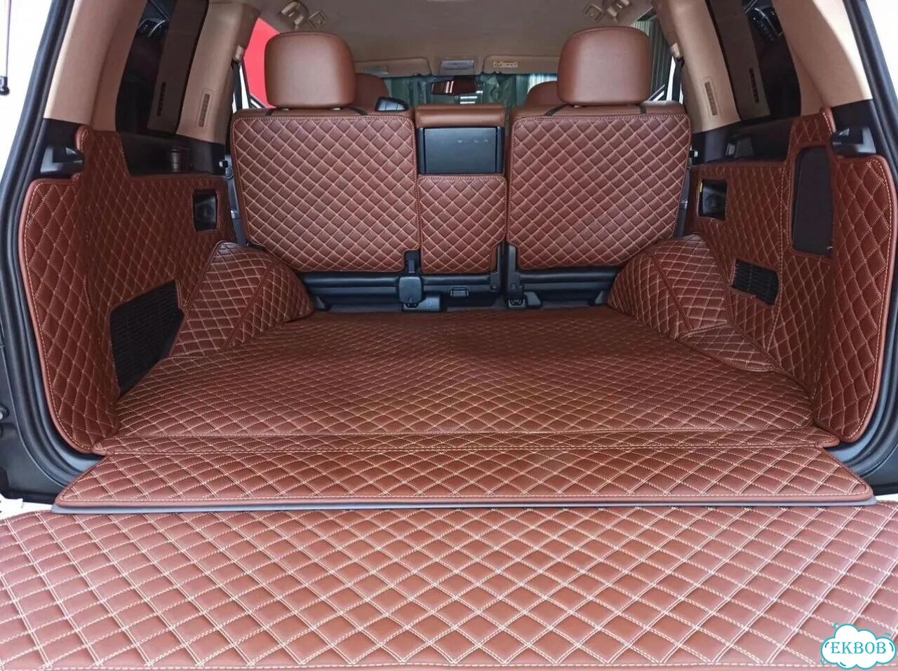 3Д коврики в багажник toyota land cruiser 200 фото 1