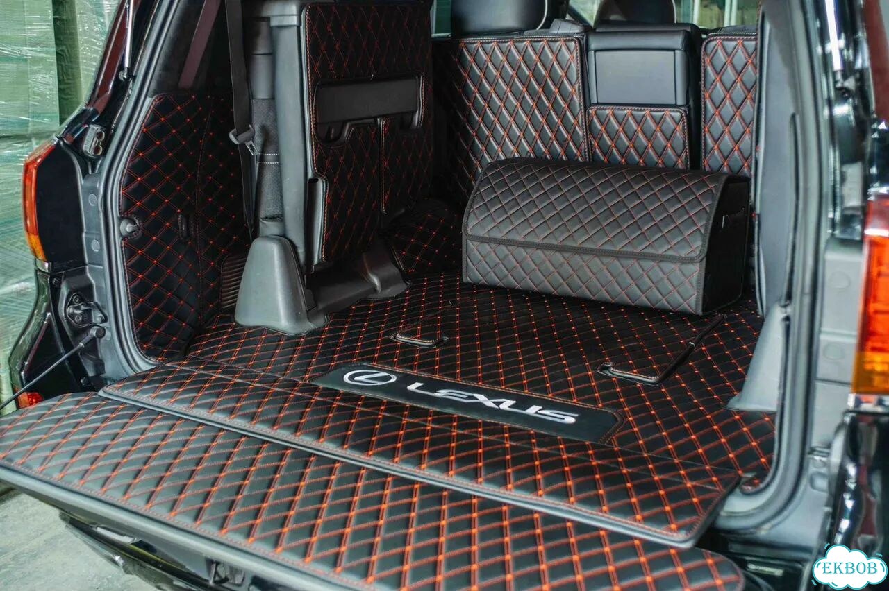 Коврики в багажник Lexus LX 570 фото 1