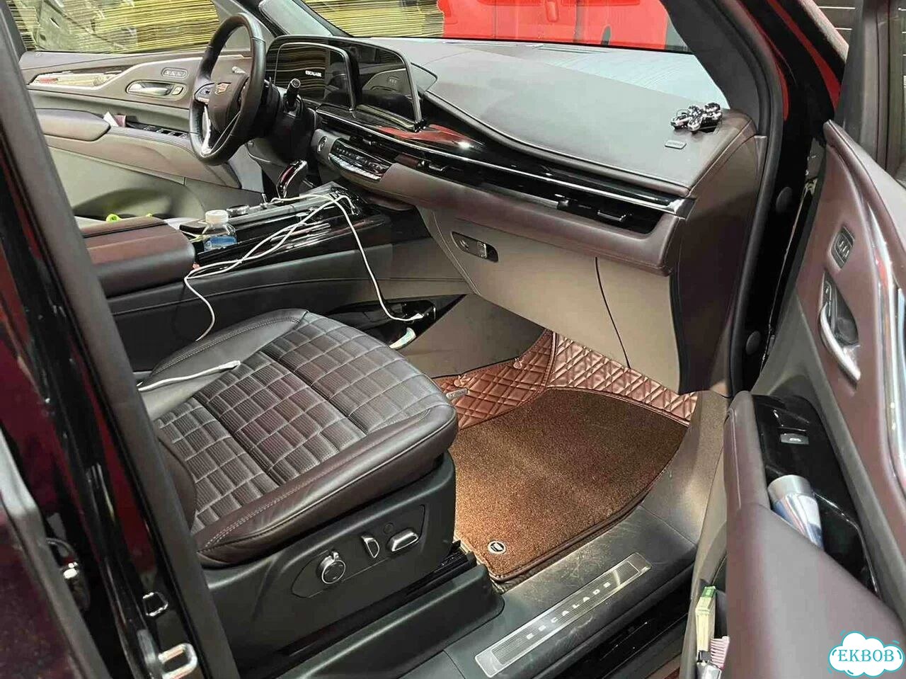 3D коврики из экокожи Cadillac Escalade V 2023 фото 4