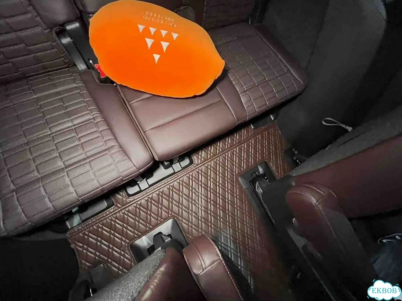 3D коврики из экокожи Cadillac Escalade V 2023 фото 7