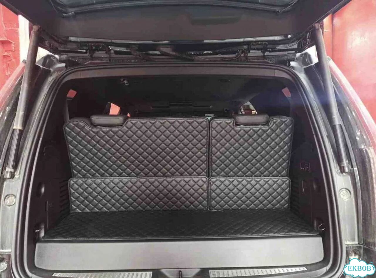 3Д коврики в багажник cadillac escalade фото 1
