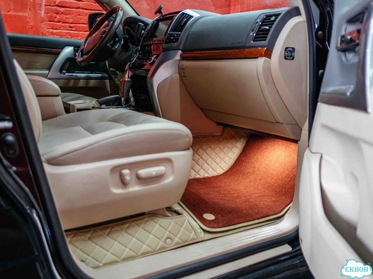 3D коврики Toyota Land Cruiser 200 фото 4