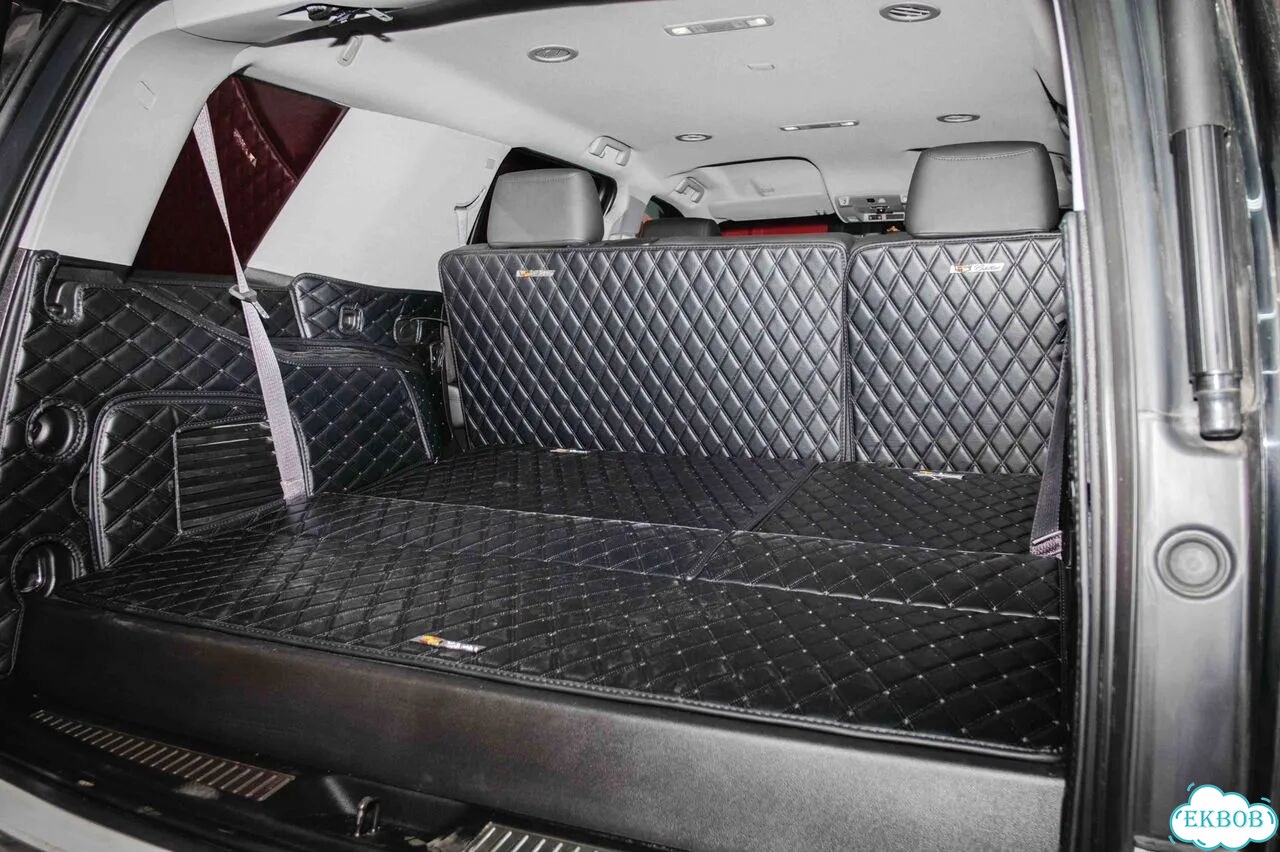 3Д коврики в багажник Cadillac Escalade фото 2