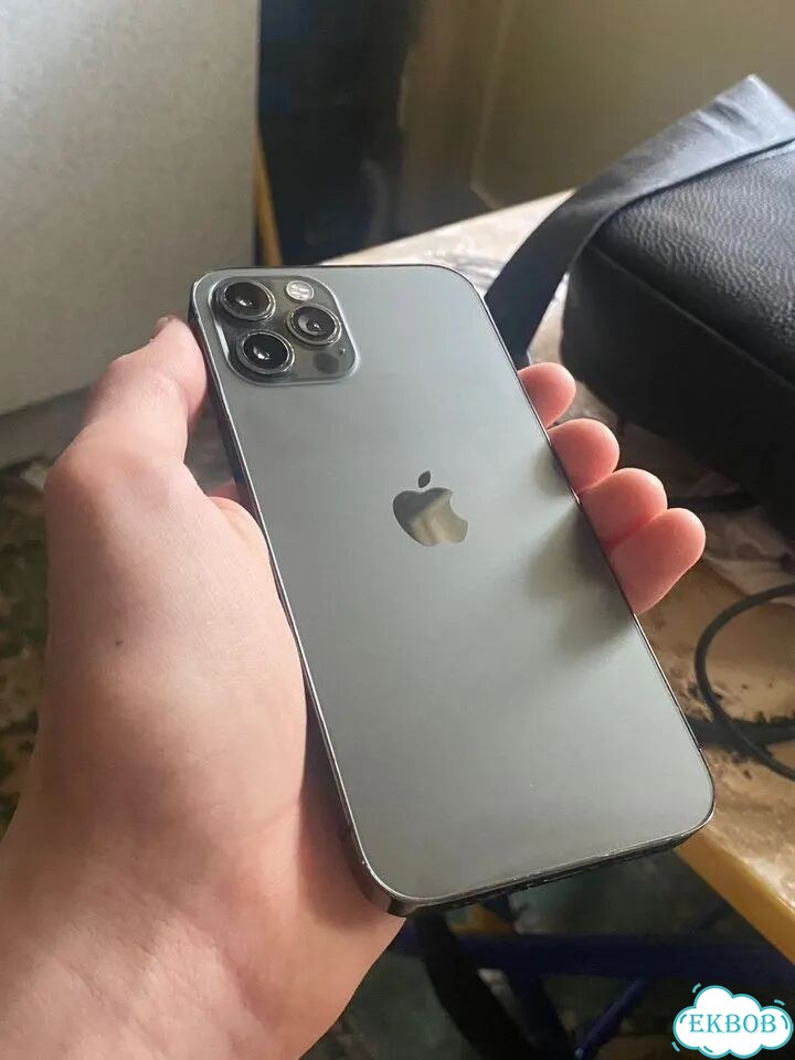 iPhone 12 Pro, 256 ГБ фото 1
